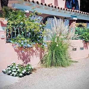 Il Giardino Davanti Al Mare Ferienhaus Orosei