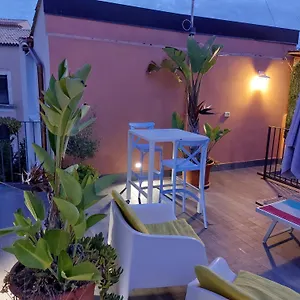 Apartment Galena Charme Luxury Terrace, Syrakus