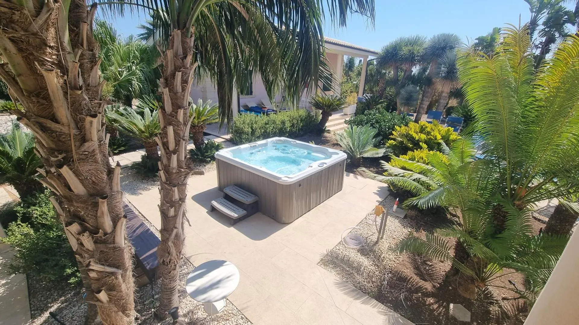 Apartment Villa Bismarkia Fanusa