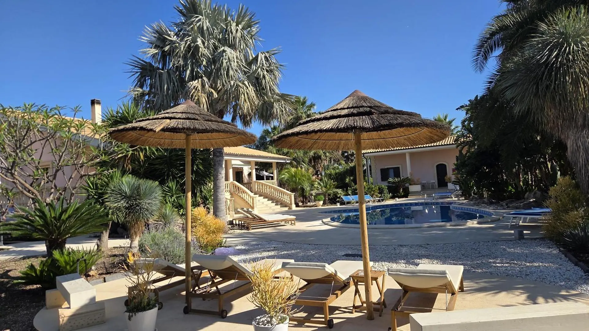 Apartment Villa Bismarkia Fanusa