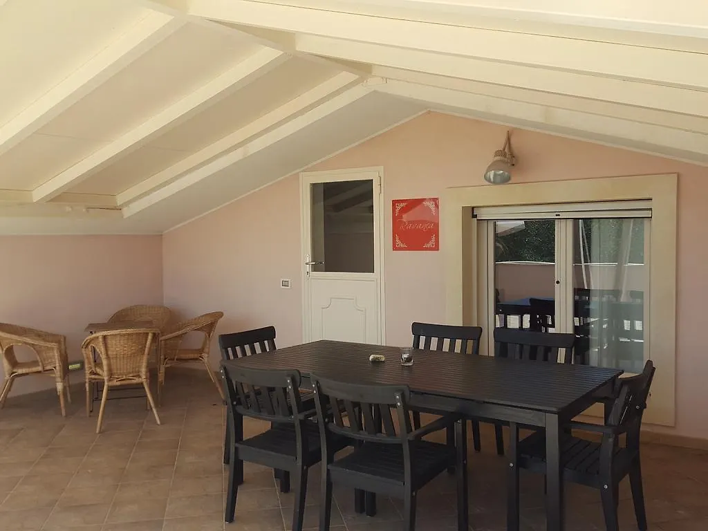 Apartment Villa Bismarkia Fanusa