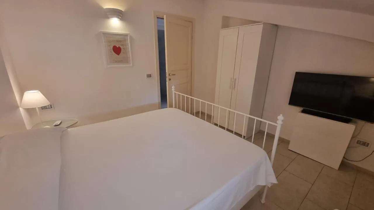 Apartment Villa Bismarkia Fanusa Italien